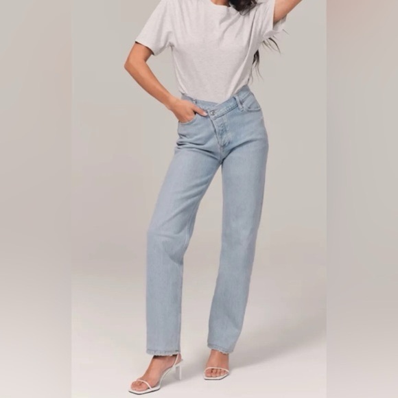 Abercrombie & Fitch 90’s style dad high rise jeans 27/4R - Picture 3 of 14